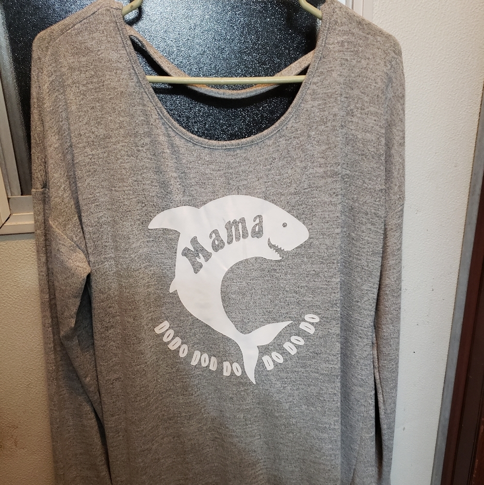 Mama Shark long sleeve